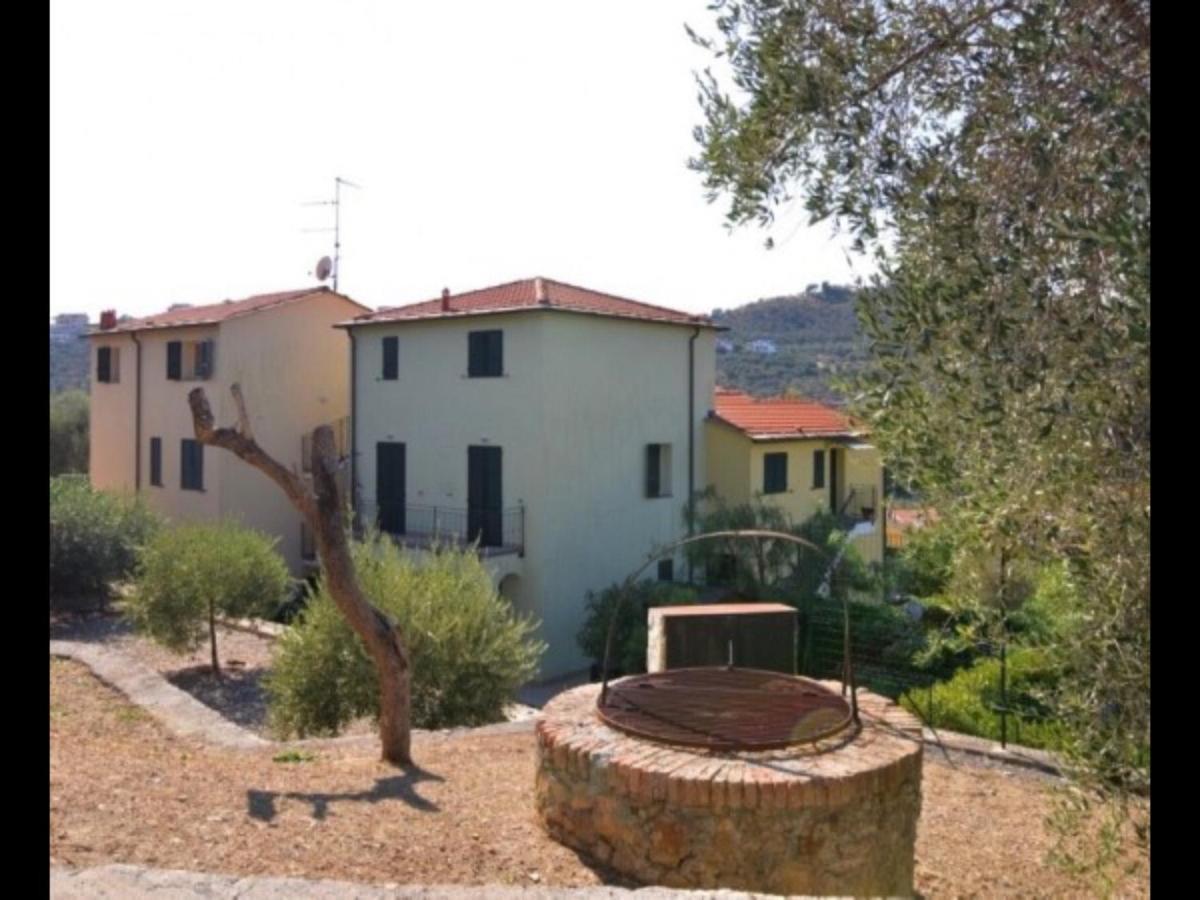 Holiday Home Delo - Империа Екстериор снимка